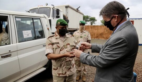 Communiqué de Presse : Ambassade des Etats-Unis au Mali : L’Ambassade des États-Unis continue de soutenir le GSIGN avec des équipements